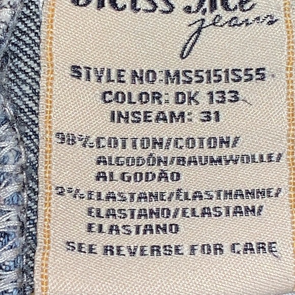Miss Me Jeans - Picture 6 of 9